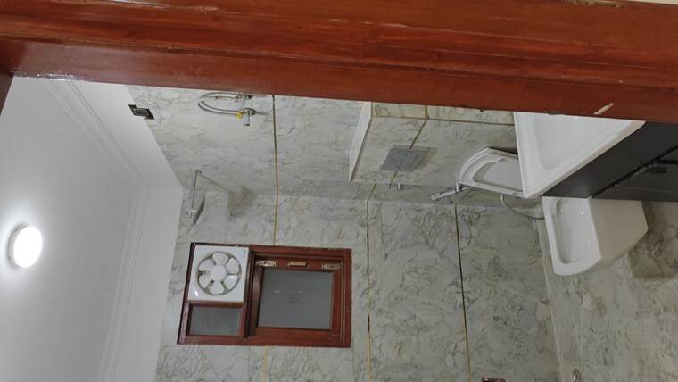 Washroom, chattarpur 3 Bedroom 1050 Sq.Ft. Builder Floor In Chattarpur Delhi 10344680