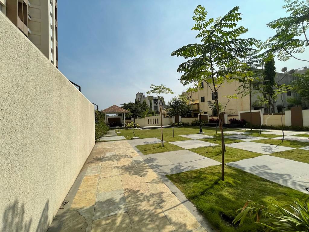 1.5 BHK + Pooja Room Apartment For Rent in Sankla Satyam Niranjani
