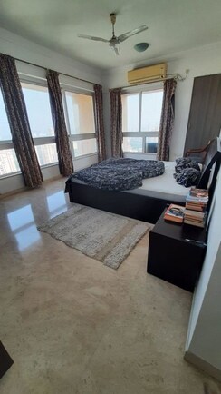 4 BHK + Pooja Room,Servant Room Apartment For Sale in Hiranandani Gardens Glen Ridge