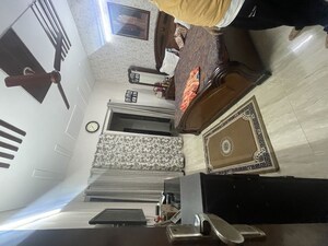 Team Area in 3 BHK Builder Floor at Dwarka Complex, Sector 16 – for Rent