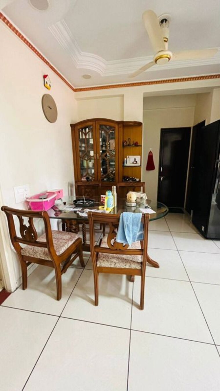Living Room, gayatri-plaza-bandra-west 2 Bedroom 800 Sq.Ft. Apartment In Bandra West Mumbai 10344723