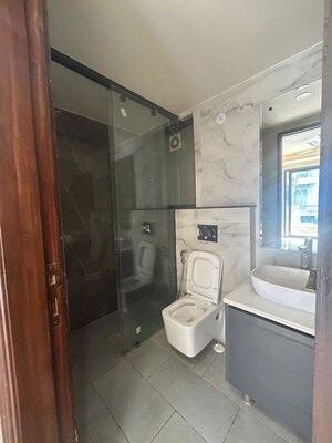 Bathroom in 3 BHK Builder Floor at Sector 25 – for Rent