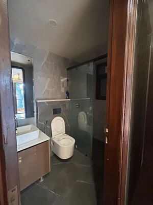 Bathroom in 3 BHK Builder Floor at Sector 25 – for Rent