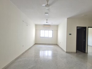 2 BHK Apartment For Sale in Lodha Luxuria Priva, Majiwada