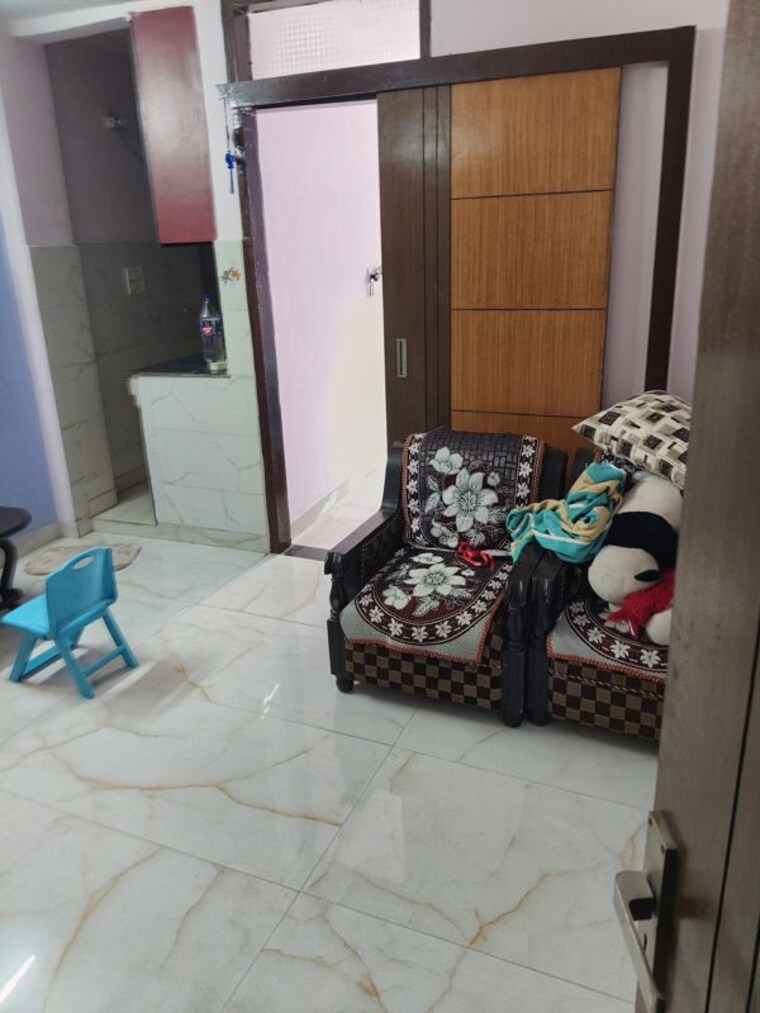  Parking, govindpuri 2 Bedroom 55 Sq.Yd. Builder Floor In Govindpuri Delhi 10344805