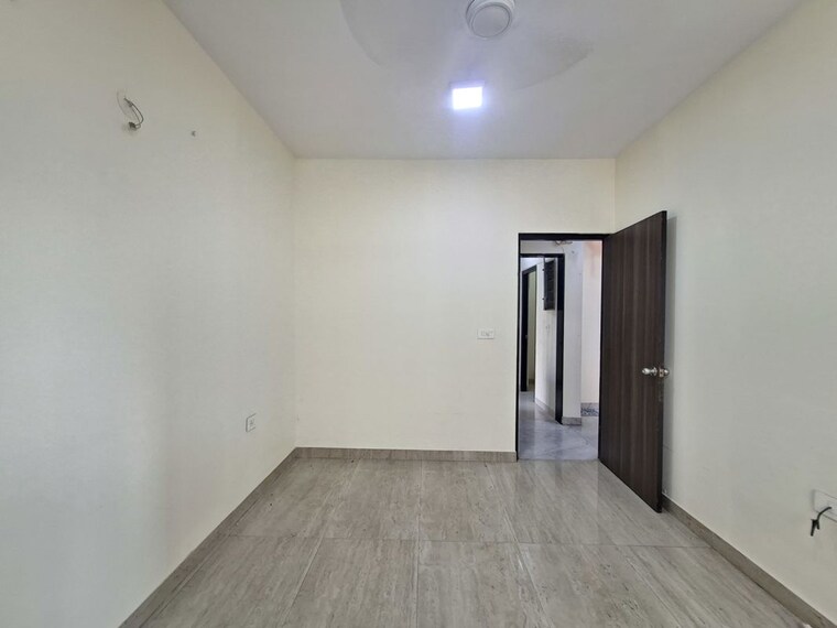 Bedroom, lodha-luxuria-priva 2 Bedroom 800 Sq.Ft. Apartment In Majiwada Thane 10344818
