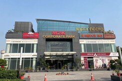 Retail Shop For Sale in M2K Corporate Park Shopping Plaza