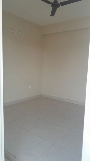 Room in 3 BHK Builder Floor at TDI The Grand Retreat, Sector 88 – for Sale