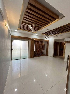 Living Room in 3 BHK Apartment at Mount Mary Bandra, Bandra West – for Rent