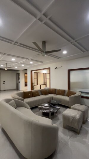 Kitchen in 3 BHK Builder Floor at Sector 85 – for Rent