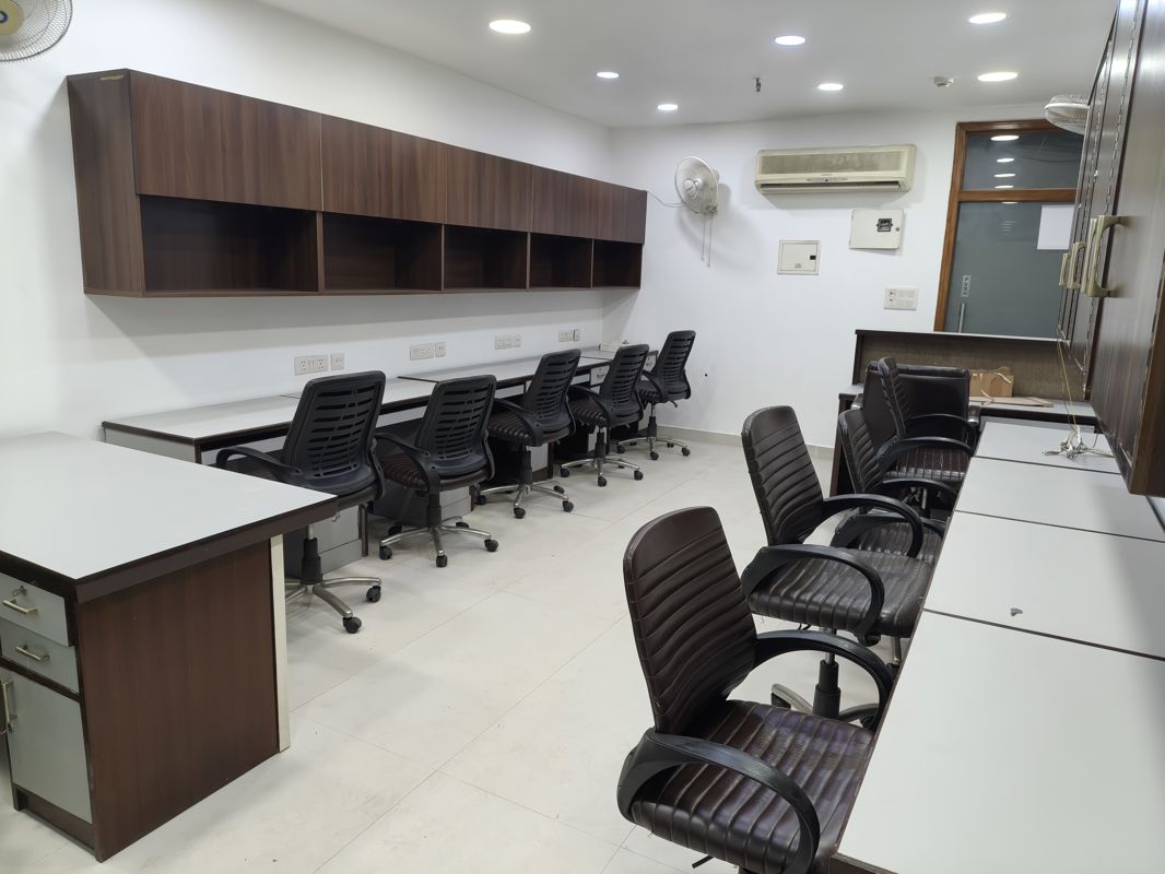 Office Space For Rent in Netaji Subhash Place