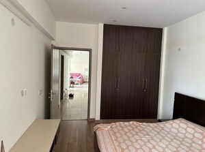 Bedroom in 3 BHK Apartment at Emaar Palm Premier, Sector 77 – for Rent