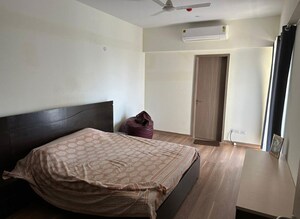 Bedroom in 3 BHK Apartment at Emaar Palm Premier, Sector 77 – for Rent