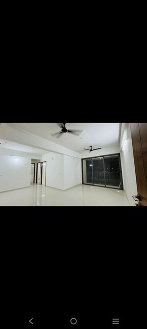 Room in 3 BHK Apartment at Gala Orchid Sky, Shela – for Rent