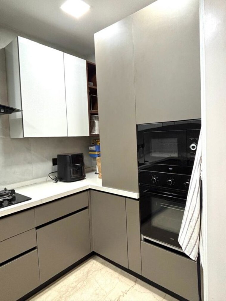 Kitchen, safdarjung enclave 3 Bedroom 150 Sq.Yd. Builder Floor In Safdarjung Enclave Delhi 10344952