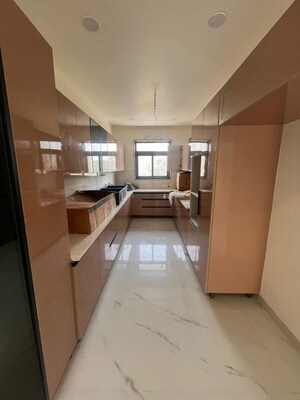 Kitchen in 3 BHK Builder Floor at Sector 85 – for Sale