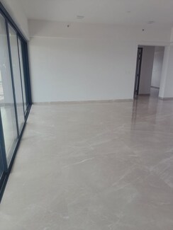 4 BHK + Servant Room Apartment For Sale in L And T The Gateway