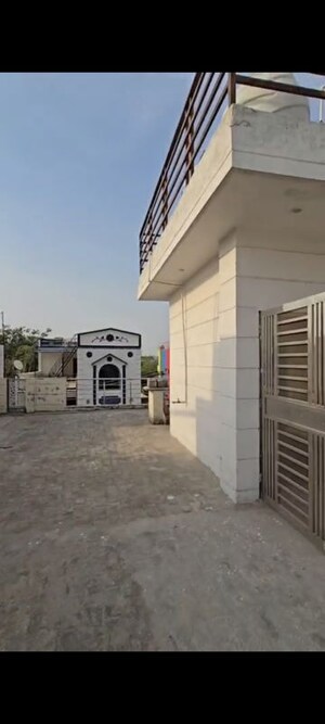 6 BHK Independent House – Exterior View View at Sector 110 - for Rent