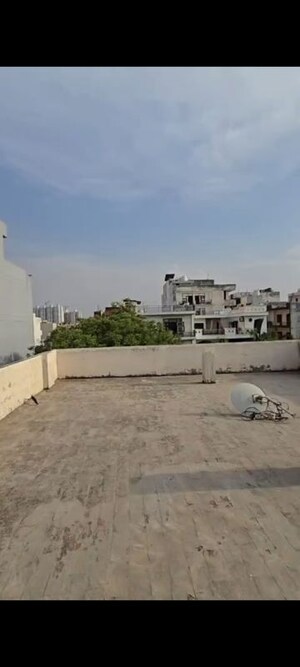 6 BHK Independent House – Exterior View View at Sector 110 - for Rent
