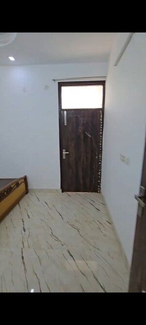 Bedroom in 6 BHK Independent House at Sector 110 – for Rent
