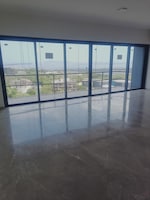 4 BHK + Servant Room 2251 Sq.Ft. Apartment in L And T The Gateway