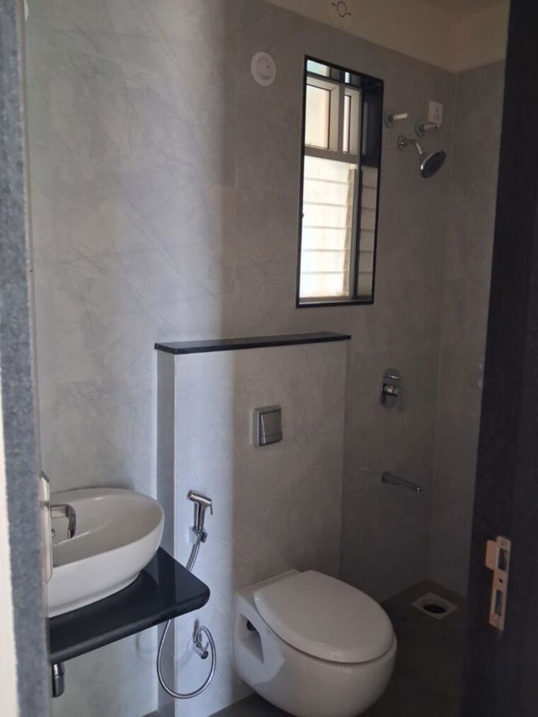 Bathroom, nyati-exuberance-1 2 Bedroom 940 Sq.Ft. Apartment In Undri Pune 10345030