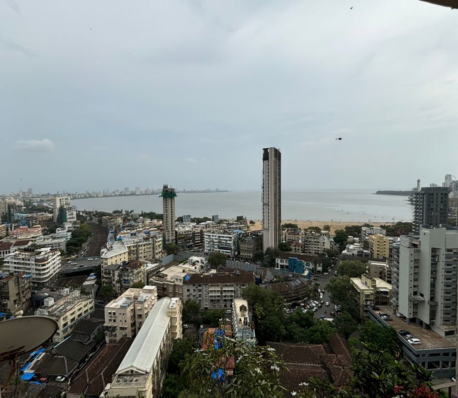 5 BHK 5200 Sq.Ft. Apartment in Suraj Ocean Star 1