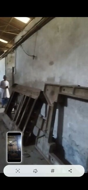 Staircase in  Warehouse at Gobra – for Rent