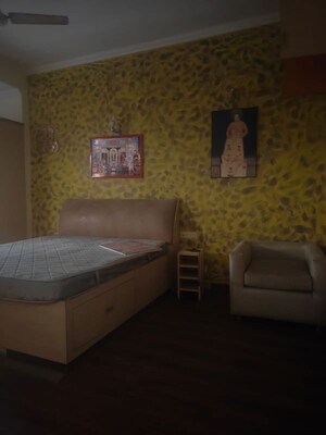 Bedroom in 4 BHK Independent House at Sarvapriya Vihar – for Rent