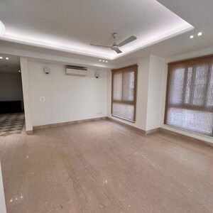 4 BHK Apartment For Rent in Vasant Vihar
