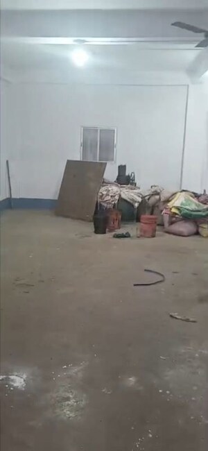  Warehouse For Rent in Topsia