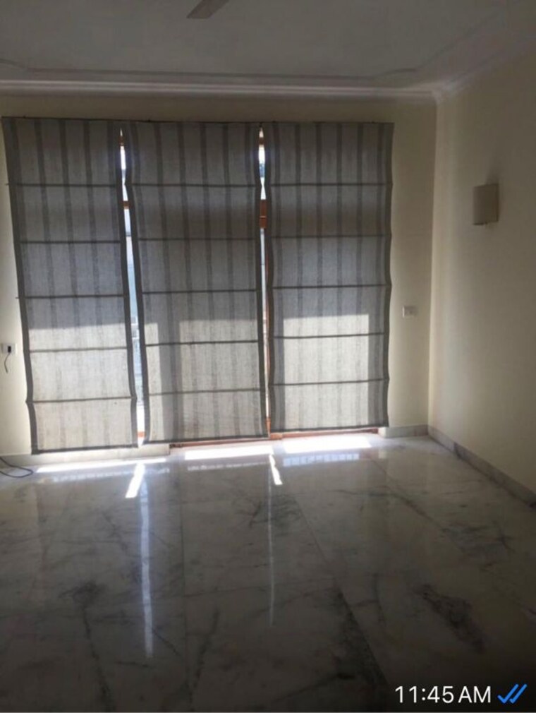 Room, sunder nagar 3 Bedroom 800 Sq.Yd. Builder Floor In Sunder Nagar Delhi 10345100