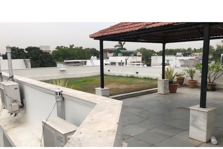 Exterior View, sunder nagar 3 Bedroom 800 Sq.Yd. Builder Floor In Sunder Nagar Delhi 10345100