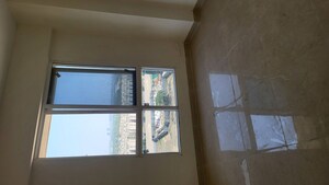 Room in 2 BHK Apartment at Signature The Millennia 3, Sector 37d – for Rent