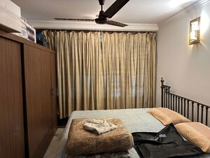 Bedroom in 2 BHK Builder Floor at Sunder Nagar – for Rent