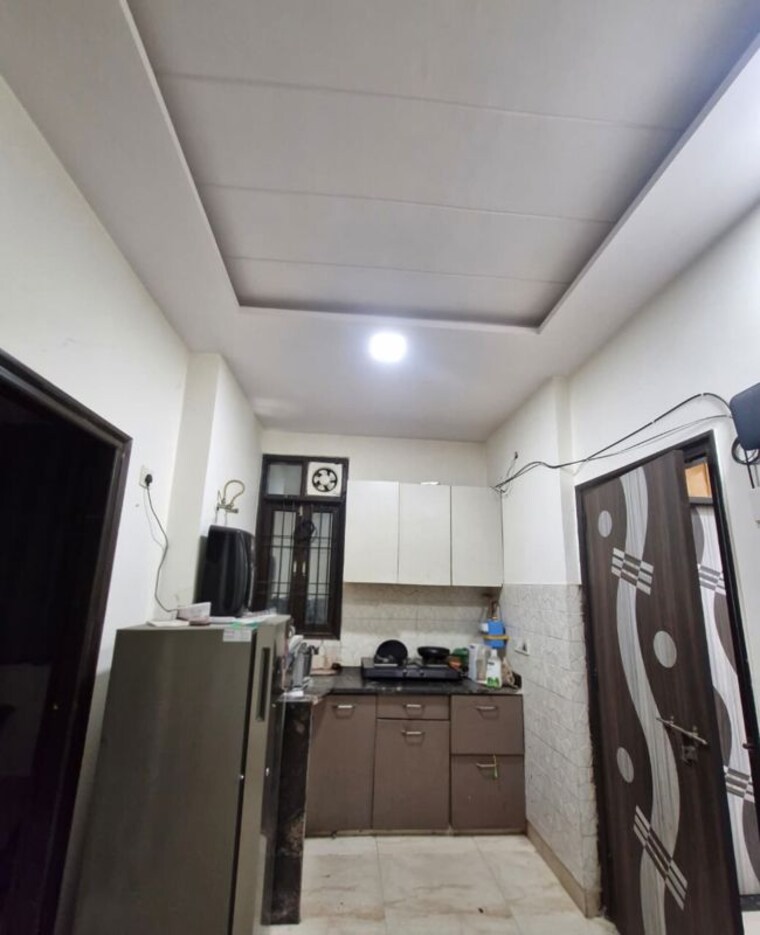 Kitchen, rohini sector 7 2 Bedroom 600 Sq.Ft. Builder Floor In Rohini Sector 7 Delhi 10345198