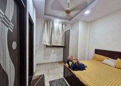 2 BHK Builder Floor For Rent in Rohini Sector 7