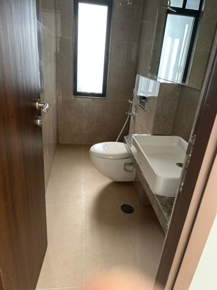 Bathroom, sunteck-city-avenue-1 3 Bedroom 1088 Sq.Ft. Apartment In Goregaon West Mumbai 10345052