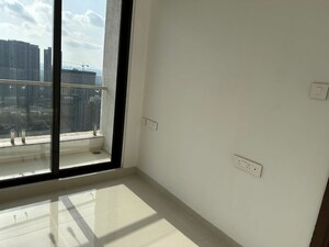Room in 3 BHK Apartment at Sunteck City Avenue 1, Goregaon West – for Rent