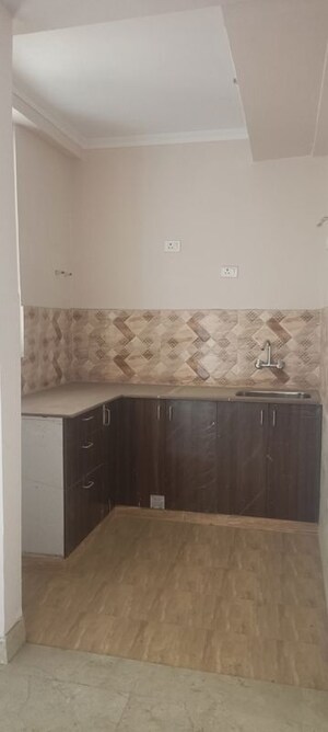 Kitchen in 3 BHK Apartment at Amrapali Dream Valley – for Sale