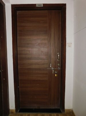 Furnished Amenities in 3 BHK Apartment at Evershine Nagar – for Sale