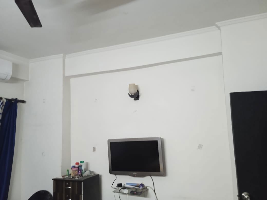 2 BHK + Pooja Room 900 Sq.Ft. Apartment in Amrapali Hanging Gardens