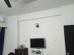 2 BHK + Pooja Room Apartment For Rent in Amrapali Hanging Gardens