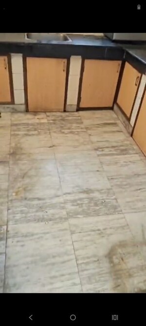 Room in 3 BHK Apartment at Sector 13 Dwarka – for Rent