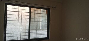 Room in 1 BHK Apartment at Panchshil Towers, Kharadi – for Rent