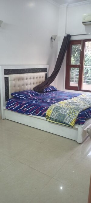 Bedroom in 2 BHK Builder Floor at Ansal Sushant Lok I, Sector 43 – for Rent