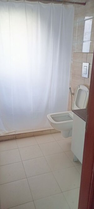 Bathroom in 2 BHK Builder Floor at Ansal Sushant Lok I, Sector 43 – for Rent