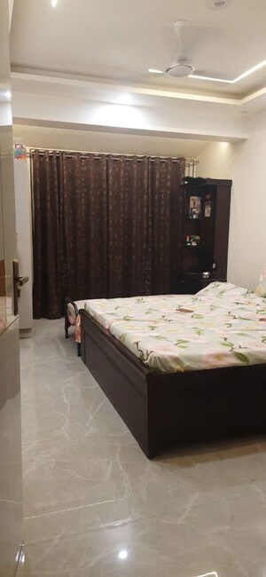 Bedroom in 4 BHK Apartment at Sector 12 Dwarka – for Rent