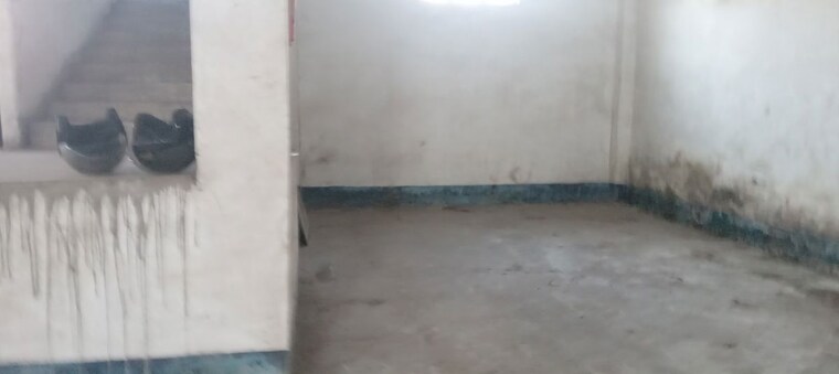 Room, gobra Commercial Warehouse 3500 Sq.Ft. In Gobra Kolkata 10345336