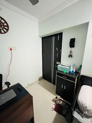 Furnished Amenities in 1 BHK Apartment at Everest Country Side, Kasarvadavali – for Rent